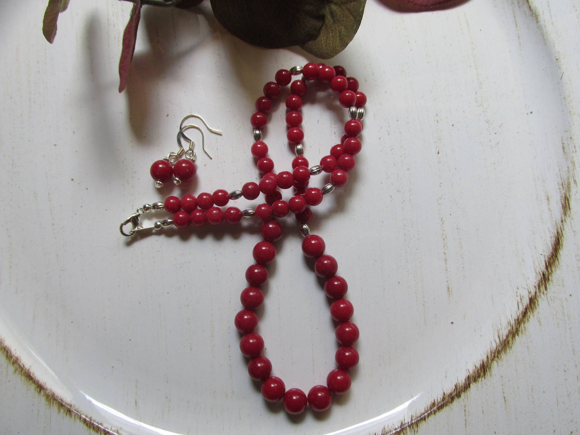 Red Mountain Jade Halskette Und Ohrringe Einzigartig, Damen, Schön, Last Minute Geschenk, Stilvoll, Boho, Chic, Layering, Geschenk Für Sie Red Mountain Jade Halskette Und Ohrringe Einzigartig, Damen, Schön, Last Minute Geschenk, Stilvoll, Boho, Chic, Layering, Geschenk Für Sie von KingJewelryByRebecca