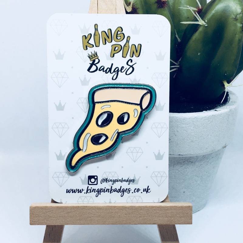 Grosse Pizza Scheibe Emaille Pin Anstecker | Pizza Feinschmecker Geschenke Soft Enamel Letterbox Geschenk Mix & Match 3Für2 von KingPinBadges