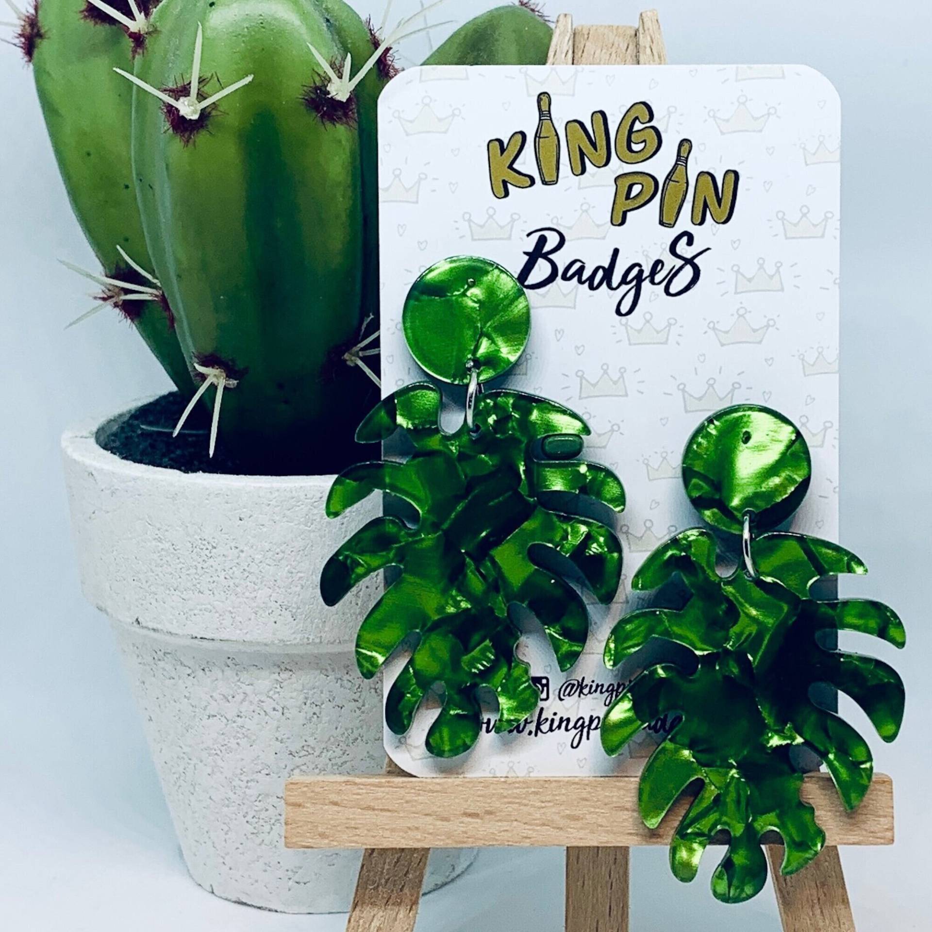 Grüne Blatt Ohrringe // Laser Geschnittene Aus Acryl - Modeschmuck Perfektes Geschenk Im Letterbox-Design Grüne Blatt Ohrringe // Laser Geschnittene Aus Acryl - Modeschmuck Perfektes Geschenk Im Letterbox-Design von KingPinBadges