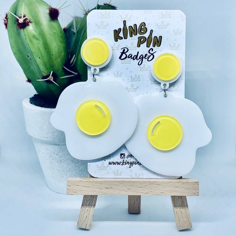 Neuheit Egg Ohrringe // Laser Geschnittene Acryl - Modeschmuck Trachtenschmuck Perfektes Geschenk Im Letterbox-Design von KingPinBadges