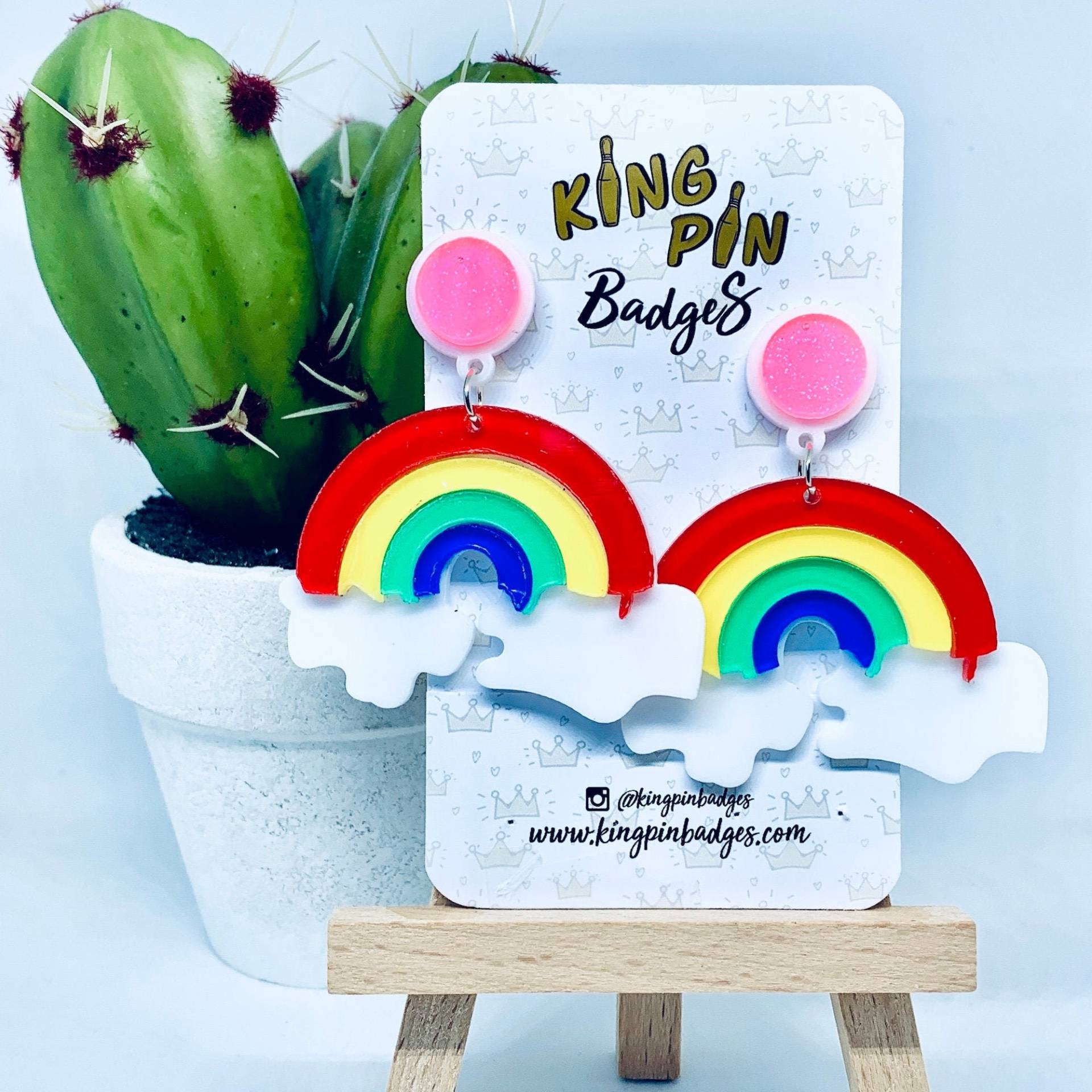 Regenbogen with Wolke Ohrhänger // Laser Geschnittene Acryl Ohrringe - Modeschmuck Perfektes Geschenk Im Letterbox-Design Regenbogen with Wolke Ohrhänger // Laser Geschnittene Acryl Ohrringe - Modeschmuck Perfektes Geschenk Im Letterbox-Design von KingPinBadges