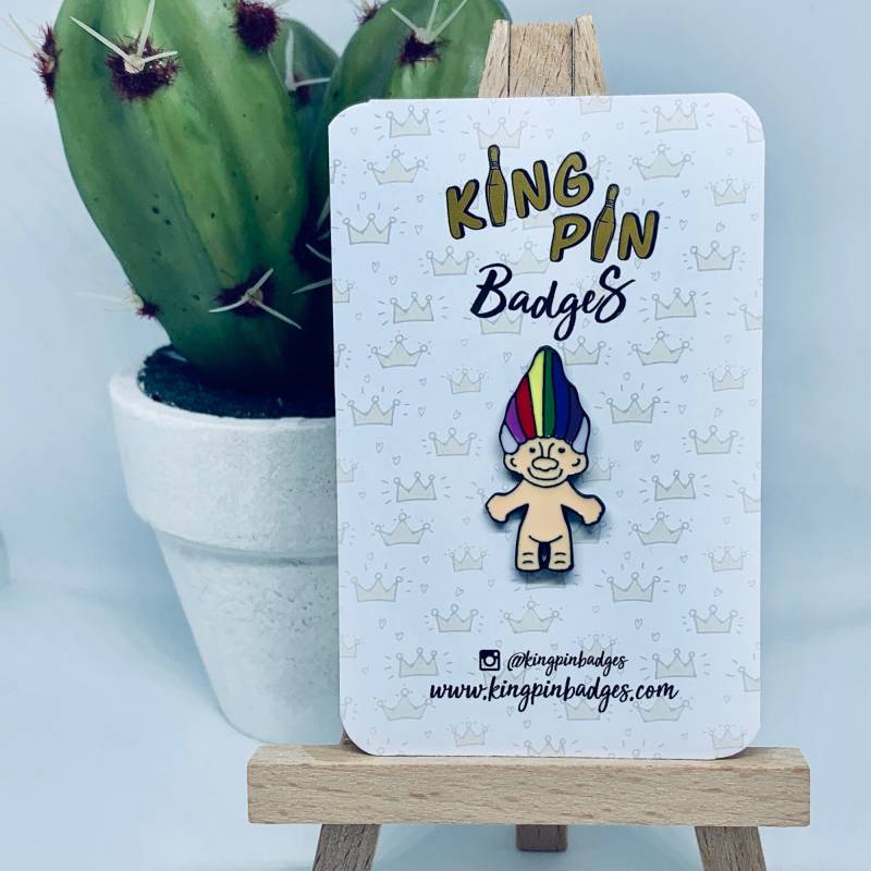 Retro Troll Doll Emaille Pin Abzeichen | Mode Accessoires Aufnäher Und Anstecker Retro Spielzeug Geschenk Letterbox Mix & Match 3Für2 von KingPinBadges