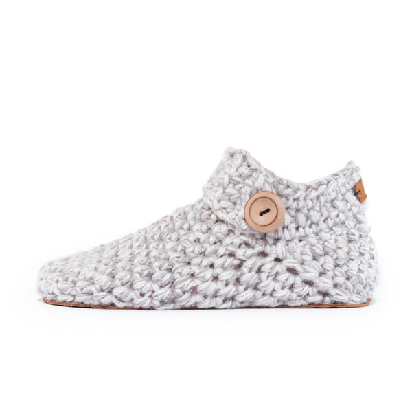 Kingdom of Wow - Handgefertigte Hausschuhe aus Wolle - low top von Kingdom of Wow