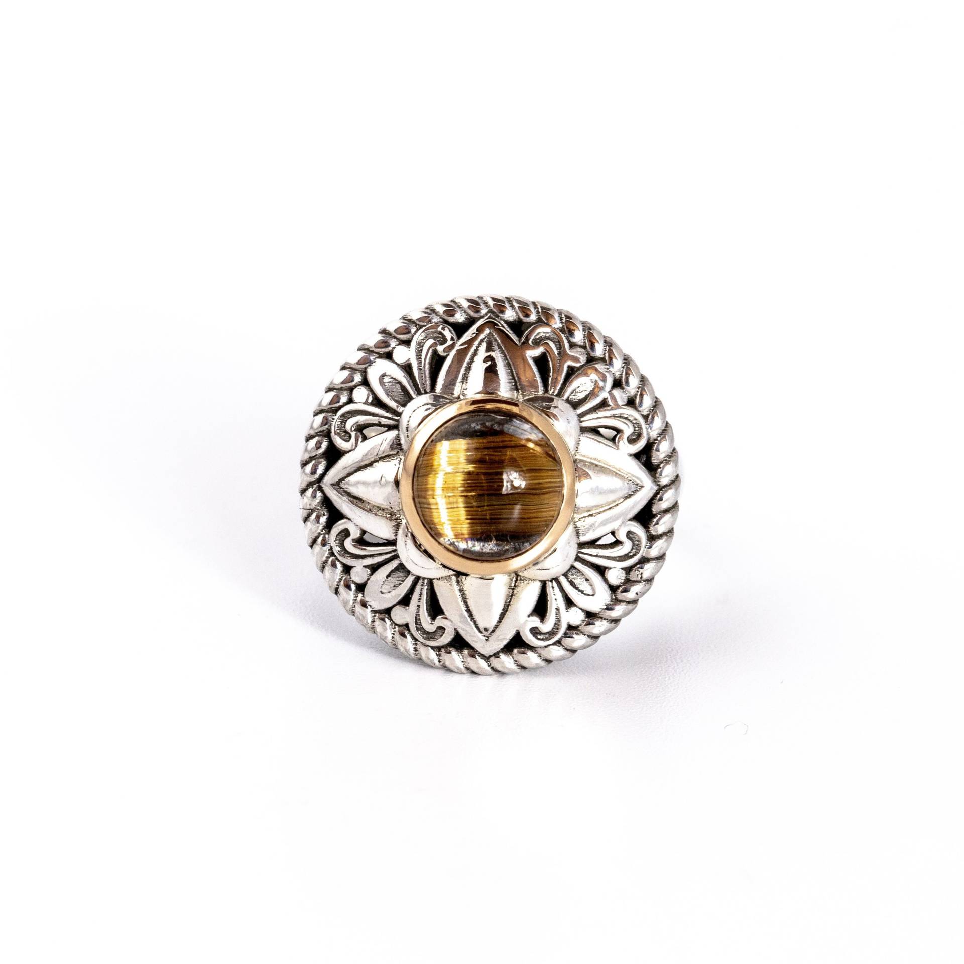 "Schöner Filigraner Florett-Medaillon "Mandala" Ring Mit Rutilquarz Von Turquoise Kingdom." "Schöner Filigraner Florett-Medaillon "Mandala" Ring Mit Rutilquarz Von Turquoise Kingdom." von KingdomFineJewelry