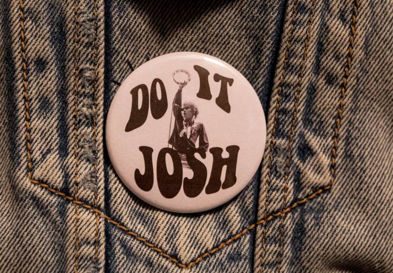 Do It Josh 2, 25 "Zoll Tribute Button Gvf von KingofRocknRoll
