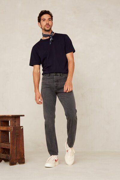 Kings Of Indigo Tappered Jeans - Jerrick Holo Grey Worn von Kings Of Indigo