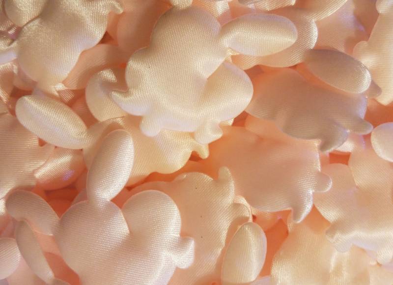 Packung Mit 50 Cartoon Hase Kaninchen Puffins Gepolstert Satin Applikation Patch Nähen Schrott-Buchung Verschönerung von KingsKountry