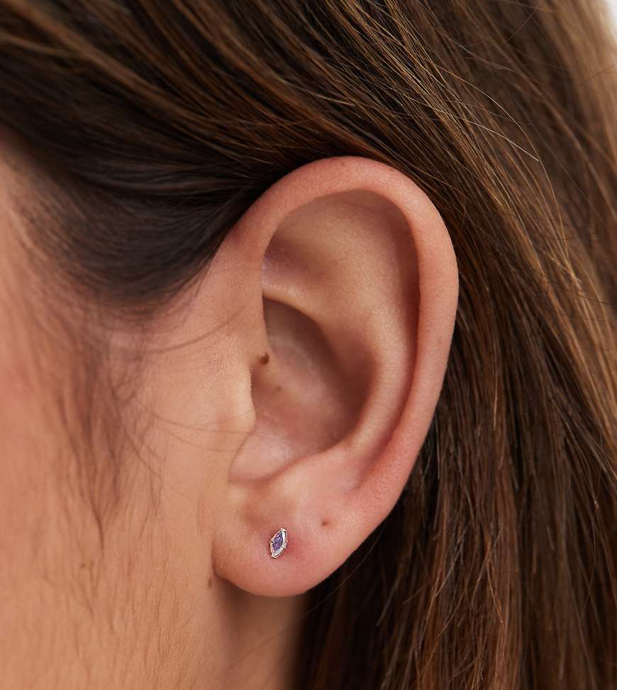 Kingsley Ryan - Blütenblattförmige Ohrstecker aus Sterlingsilber mit Strassbesatz in Regenbogenfarben, 3 mm von Kingsley Ryan