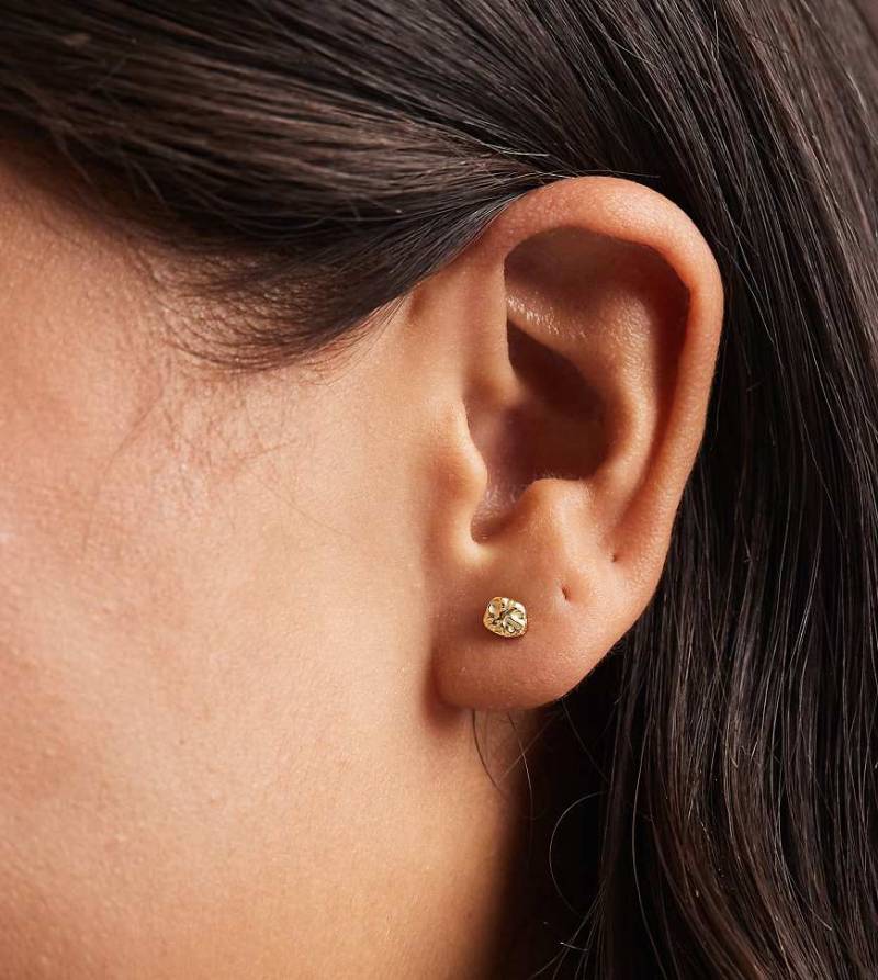 Kingsley Ryan - Vergoldete Ohrstecker in geschmolzener Optik-Goldfarben von Kingsley Ryan