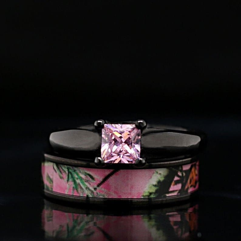 2 Stück Damen Camo Eheringe Rosa Ringe Set Blau Verlobungsringe - Kostenlose Gravur von KingswayJewelry
