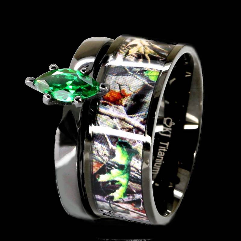 Frauen Camo Ring Set Hypoallergen Verlobungsringe Grün Marquise Eheringe von KingswayJewelry