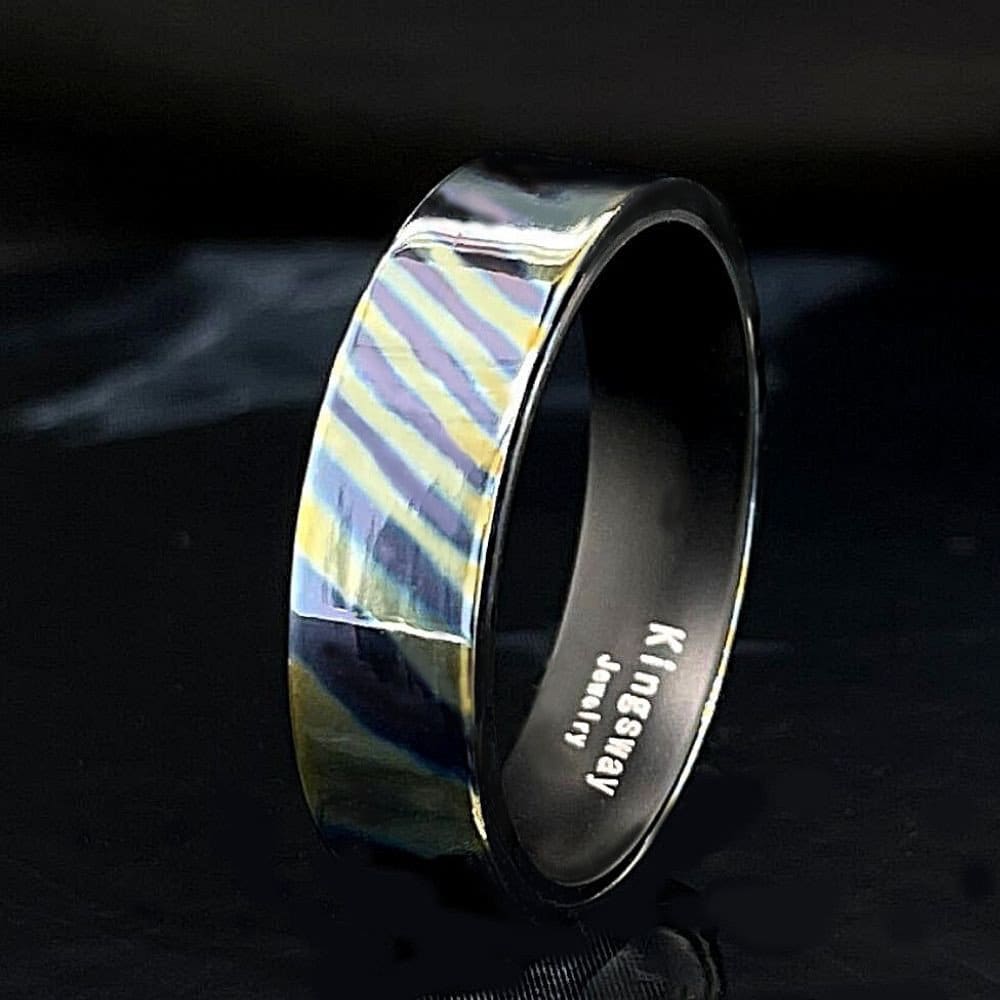 Titan Damaskus Ring Schwarz Edelstahl Innen Timaskus Hochzeitsband - Freie Gravur von KingswayJewelry