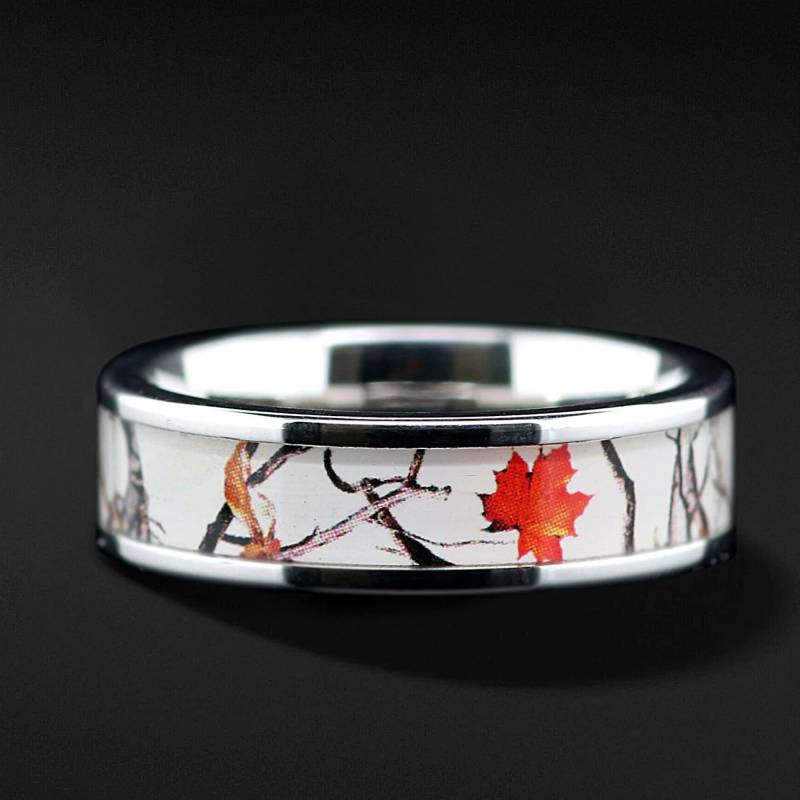 Titan Schneewittchen Camo Ehering Unisex Camouflage - Kostenlose Gravur von KingswayJewelry