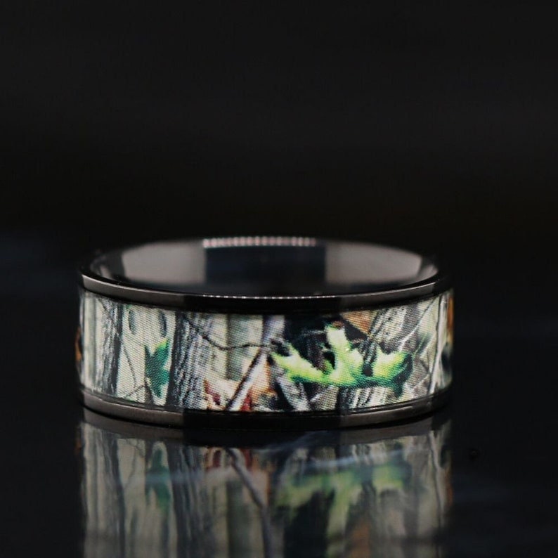 Titan Schwarz Camo Ring Unisex Jagd Camouflage Hochzeitsband - Gratis Gravur von KingswayJewelry