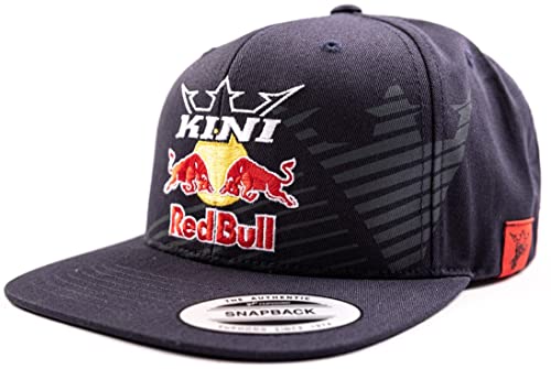 Kini Red Bull Lines Cap - Night Sky-Trendige Flexfit Baseball Cap mit großem Red Bull Stick-Größenverstellbar von Kini