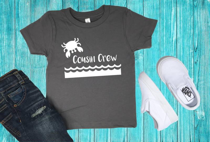 Cousin Crew Kinder T-Shirt, Shirt, Tshirts, Tees, Geschenke, Neue Familie Erweiterte T-Shirt von KinneysKornerStudio