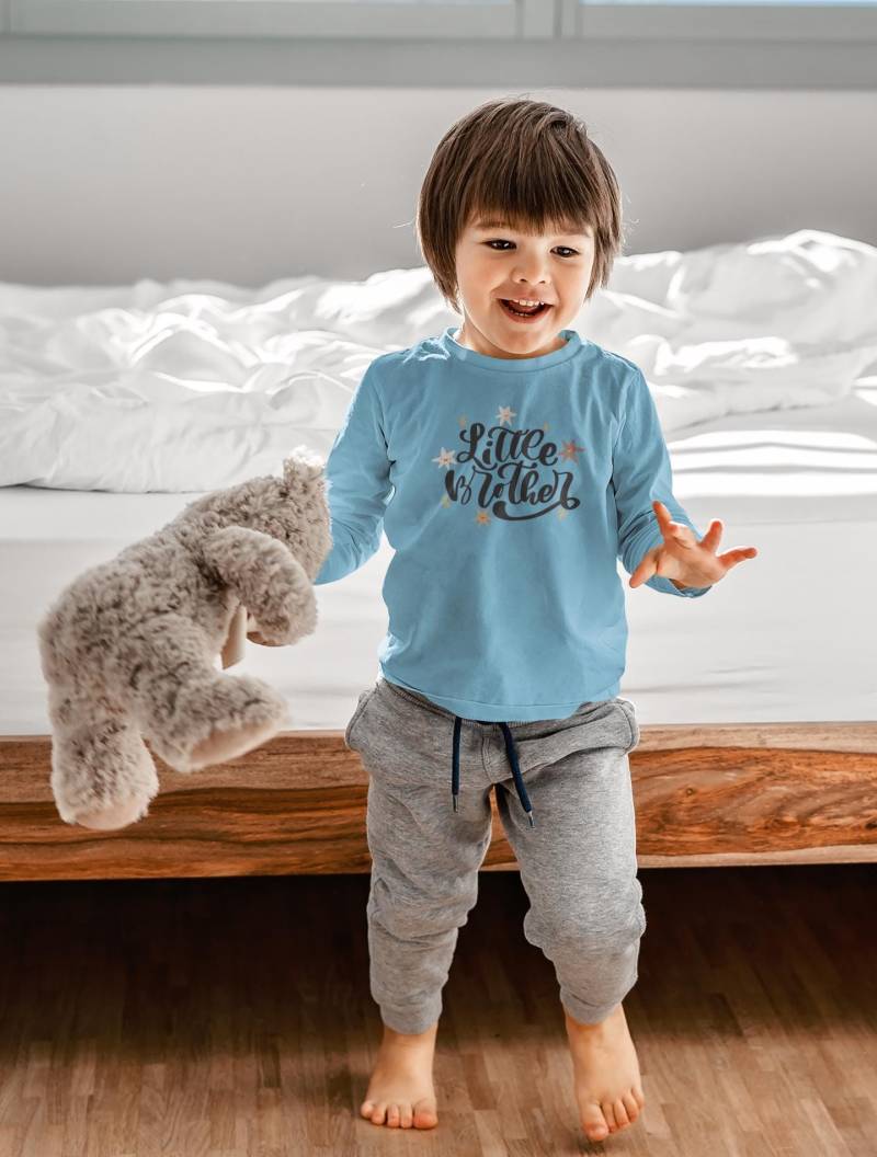 Kleiner Bruder Kleinkind Langarm T-Shirt, Geschwister Geschenk Für Jungen, Familien Outfit, Shirt von KinspiredStore