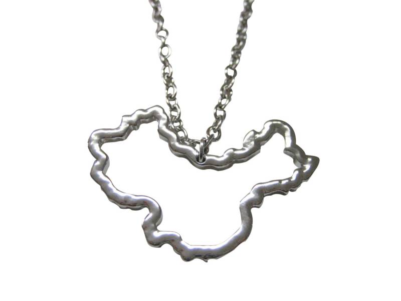 Silber Getönten China Karte Umriss Anhänger Halskette von KiolaDesigns