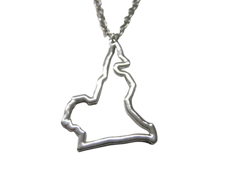 Silber Getönten Kamerun Karte Umriss Anhänger Halskette von KiolaDesigns