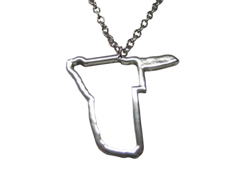 Silber Toned Namibia Karte Umriss Anhänger Halskette von KiolaDesigns