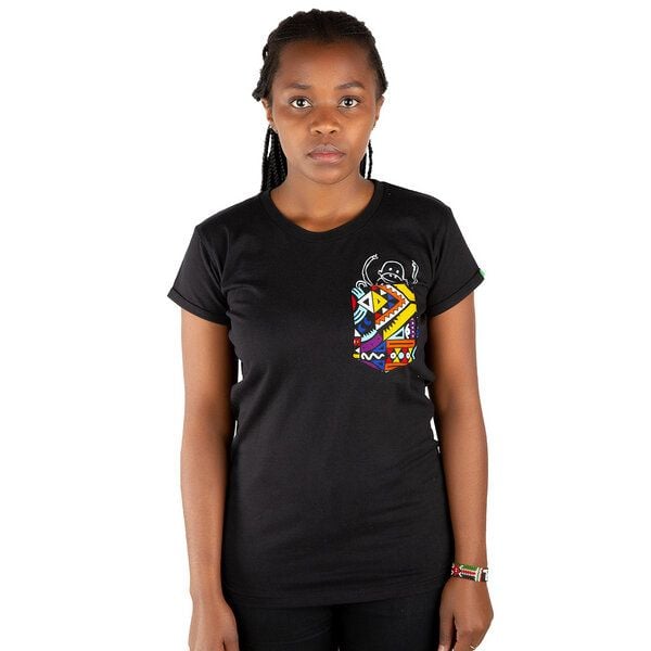 Kipepeo-Clothing Damen T-Shirt aus Bio-Baumwolle mit Brusttasche NYANI Made in Kenya von Kipepeo-Clothing
