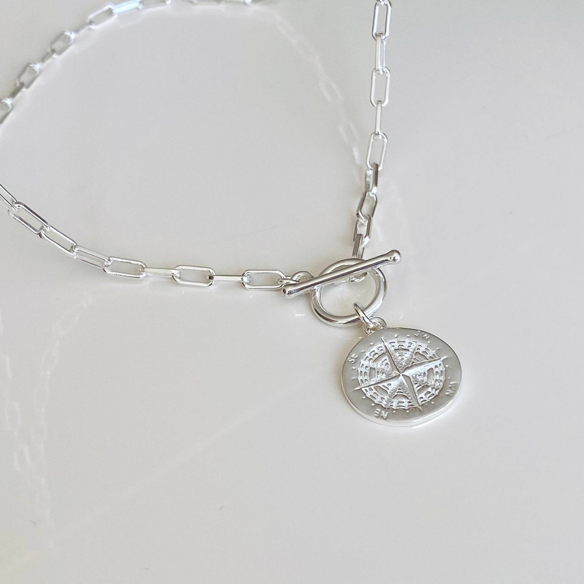 Gliederkette Mit Knebel Verschluss Und Kompass Anhänger 925 Sterling Silber Gliederkette Mit Knebel Verschluss Und Kompass Anhänger 925 Sterling Silber von KiraMiraJewelry
