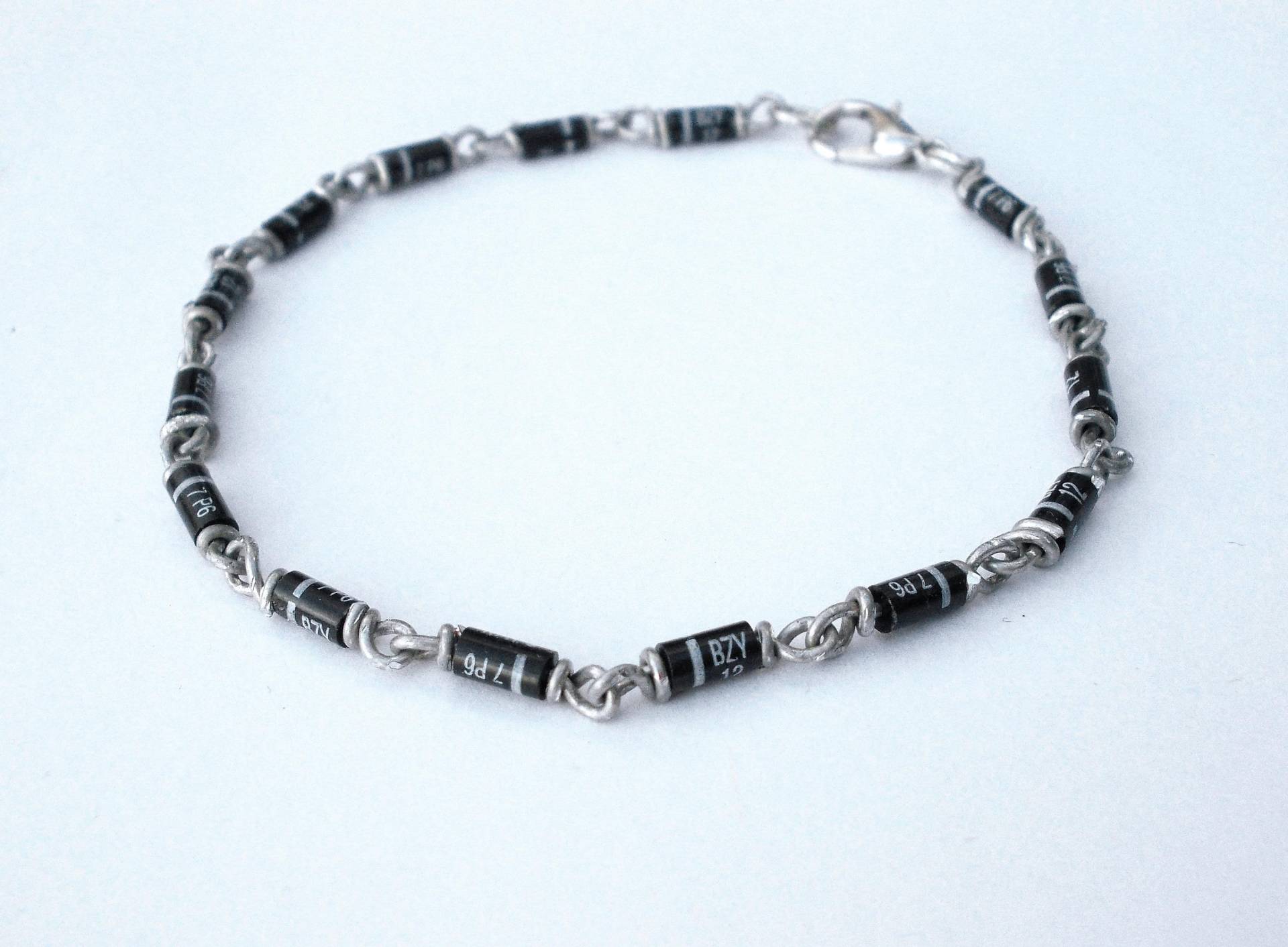 Armband Silber "Z-Dioden" Schwarz von KirschrotTreasury