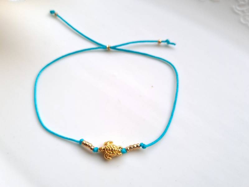 Makramee Armband Vergoldet " The Journey Of A Sea Turtle Türkis Makramee Armband Vergoldet " The Journey Of A Sea Turtle Türkis von KirschrotTreasury