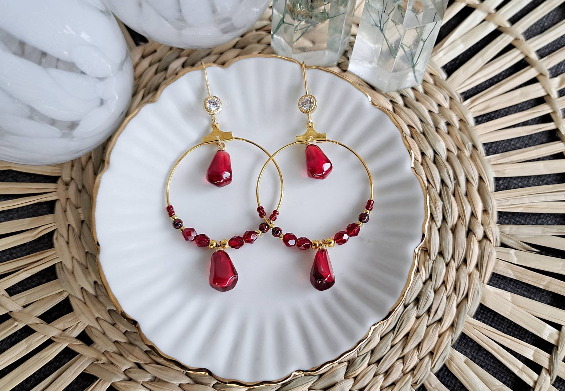 Ohrhänger Vergoldet " Granatapfelkerne Rot Dunkelrot Kirschrot Garnet Ohrhänger Vergoldet " Granatapfelkerne Rot Dunkelrot Kirschrot Garnet von KirschrotTreasury