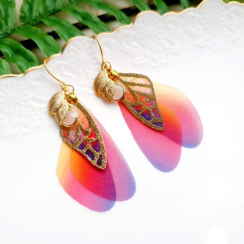 Ohrringe Vergoldet "Wings Of A Butterfly" Rot Orange Gelb Blau Regenbogen Aquarell von KirschrotTreasury