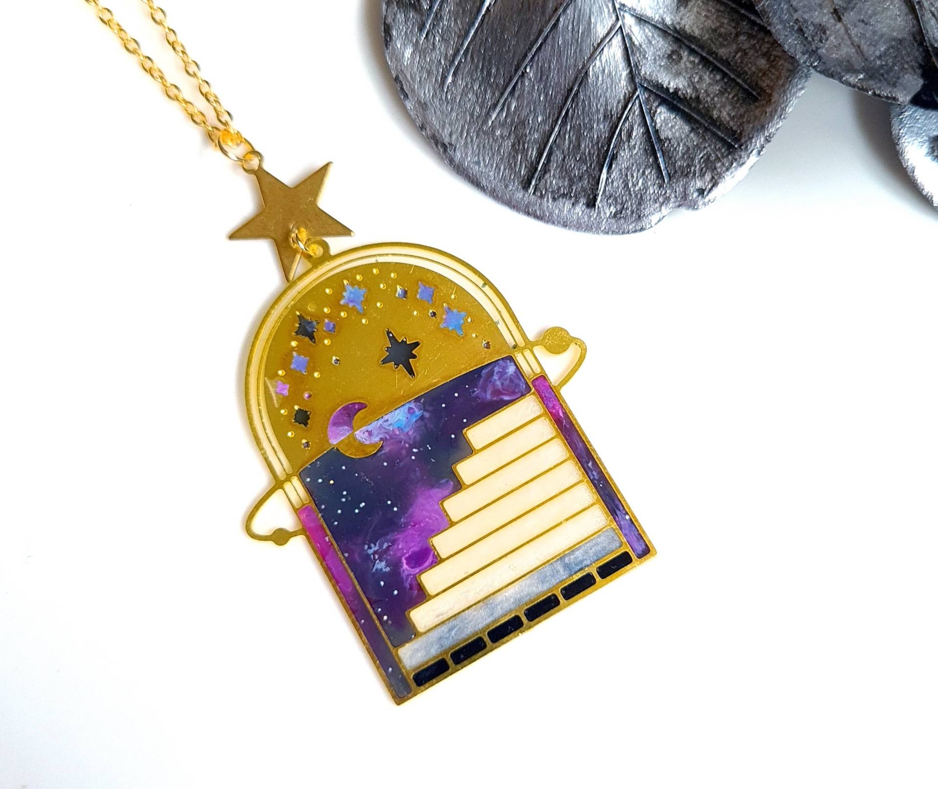 Ready To Ship - Halskette Gold " Stairway Heaven Lila Violett Blau Schwarz Pink Weiß Ready To Ship - Halskette Gold " Stairway Heaven Lila Violett Blau Schwarz Pink Weiß von KirschrotTreasury
