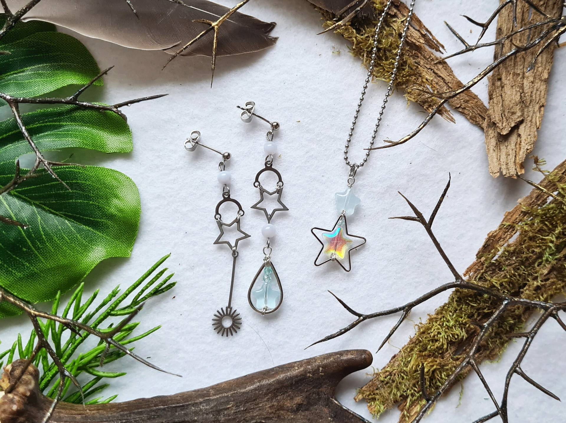 Ready To Ship - Schmuckset Ohrringe Halskette Silber " Starlight Weiß Hellblau Klar Farbwechsel Lüster Holo Aurora Borealis Edelstahl Ready To Ship - Schmuckset Ohrringe Halskette Silber " Starlight Weiß Hellblau Klar Farbwechsel Lüster Holo Aurora Borealis Edelstahl von KirschrotTreasury
