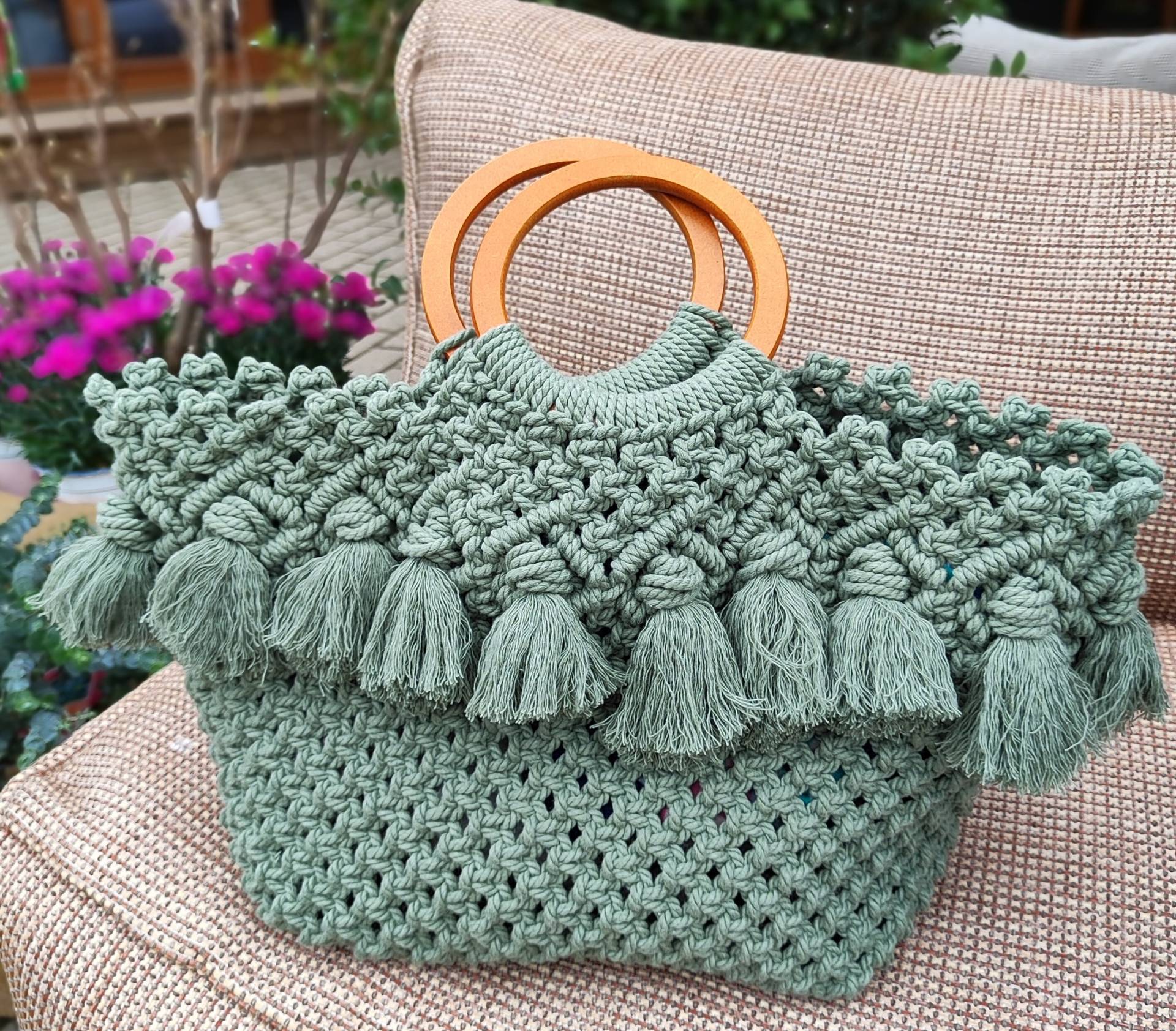 Makramee Tasche Sommertasche Holzgriffe Boho Makramee Tasche Sommertasche Holzgriffe Boho von KirstinsMakrameeLove