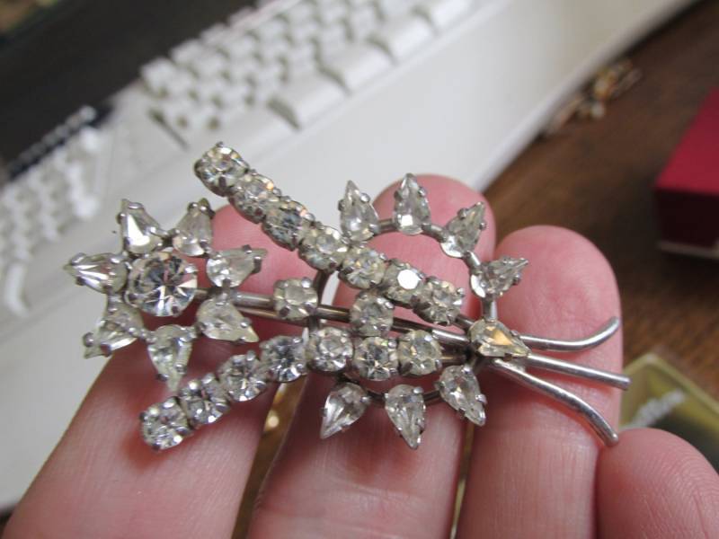 Wunderschöne Vintage 50Er Jahre Strass Blumenbrosche von KirstysCurios