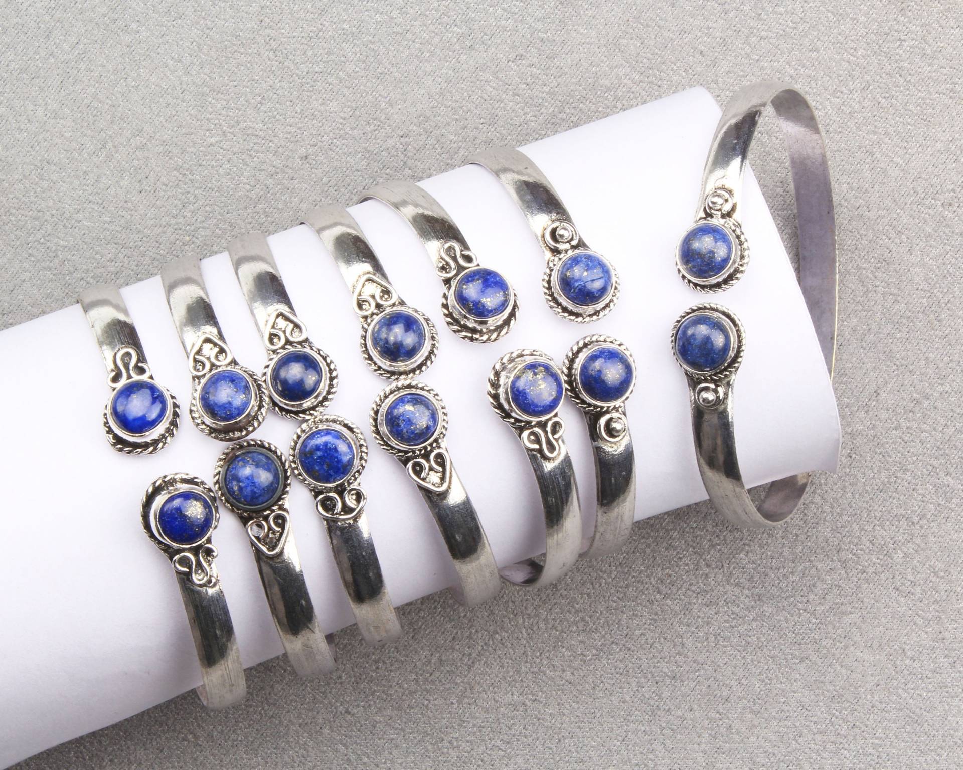 Lapis Lazuli Kristall Armreif, Silber Overlay Handgemachter Armreif Schmuck, Hippie Frauen von KirtiGlobal
