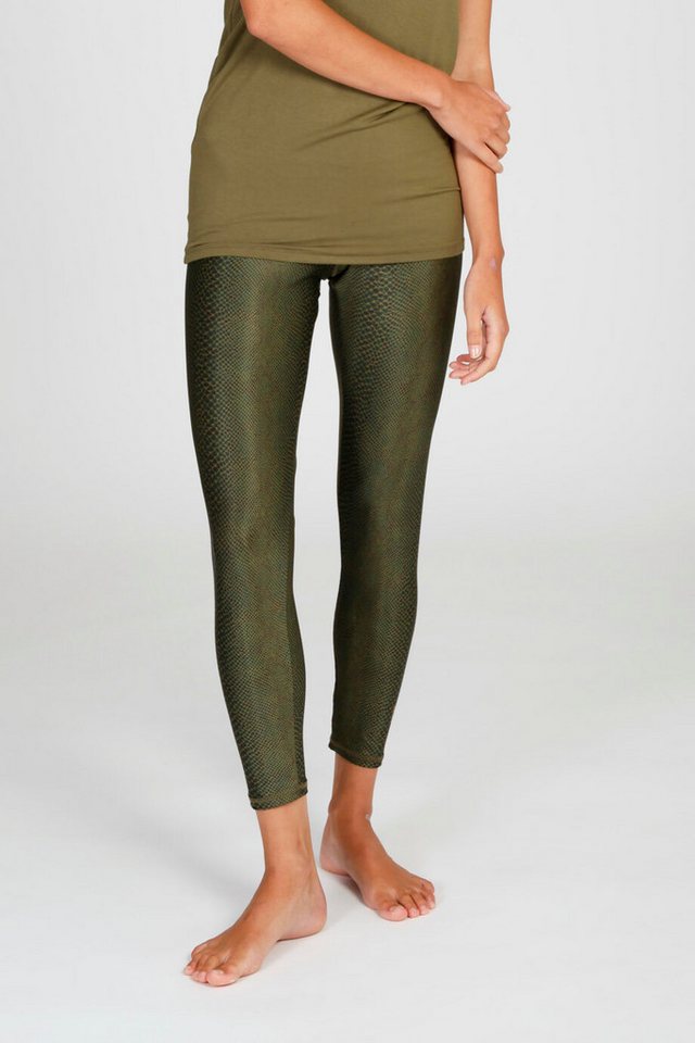 Kismet Yogastyle GmbH 7/8-Leggings Lux Leggings olive snake Kismet Yogastyle GmbH 7/8-Leggings Lux Leggings olive snake von Kismet Yogastyle GmbH