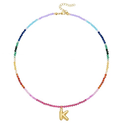 KissYan Bunte Perlenkette für Damen, 14K Gold Blase Buchstaben Halskette Boho Perlen Anfangs Anhänger Kette Regenbogen Choker Bunt Sommer Strand Schmuck(Gold K) von KissYan