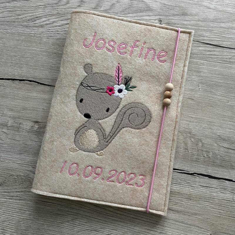 U-Heft Hülle Filz | U Heft Personalisiert Babygeschenke Mit Namen Uheft Eule von Kissenzauberei