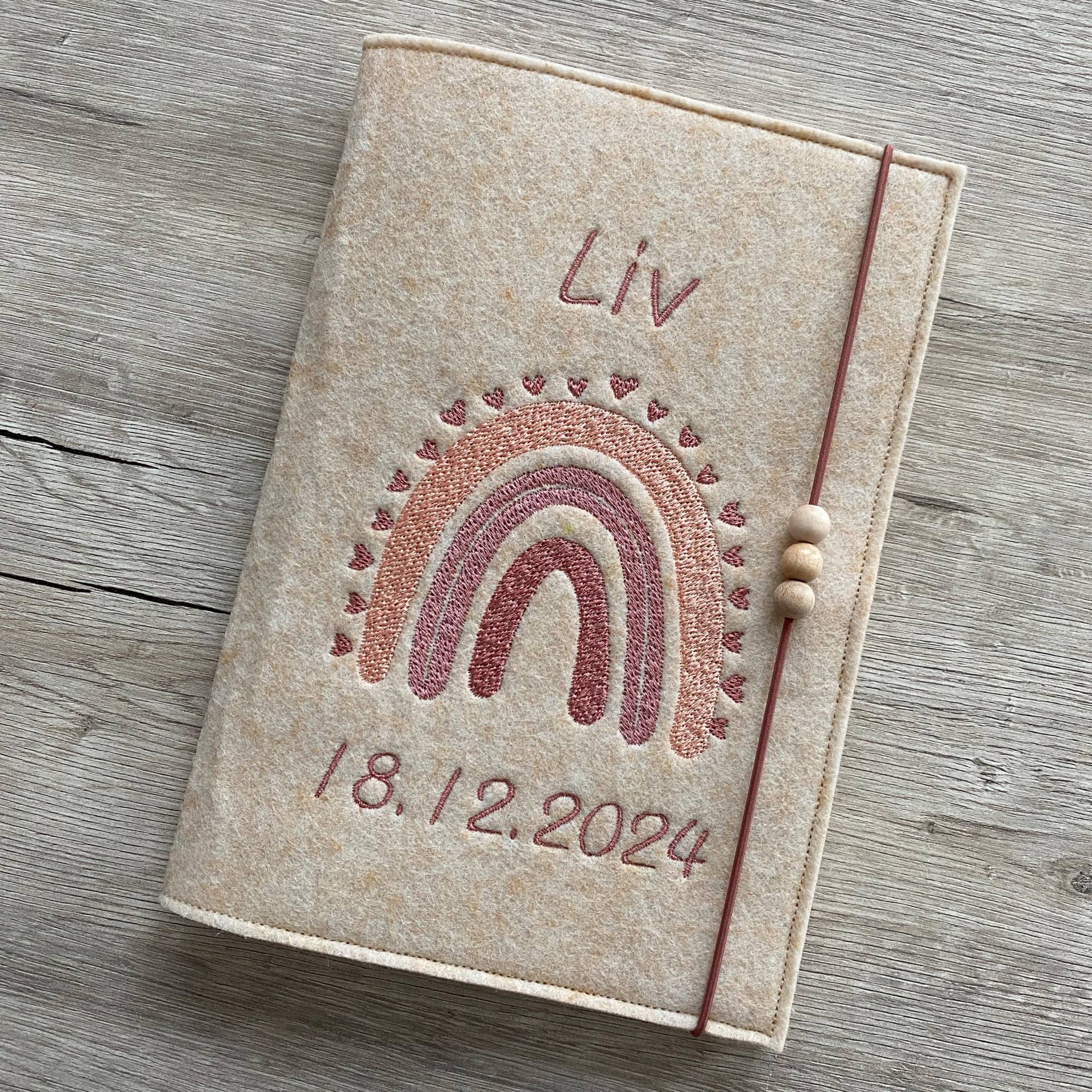 U-Heft Hülle Filz | U Heft Personalisiert Babygeschenke Mit Namen Uheft Eule U-Heft Hülle Filz | U Heft Personalisiert Babygeschenke Mit Namen Uheft Eule von Kissenzauberei