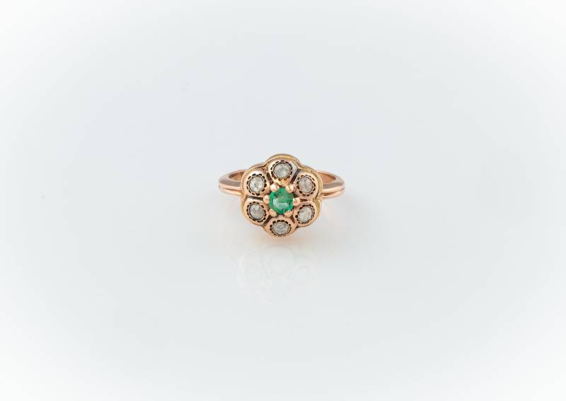 14K Smaragd Und Rosenschliff Diamant Blumen Ring - Edelstein Massiver Rose Gold von KisufimJewelry