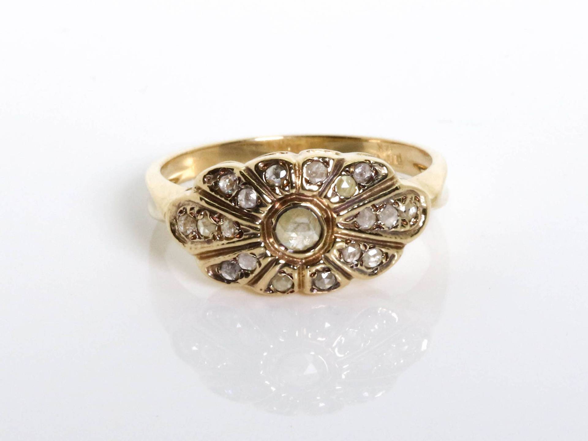 Diamant Verlobungsring - Vintage Rose Schliff Diamanten Ring Zarter Gold Einzigartiger Grauer Ehering von KisufimJewelry