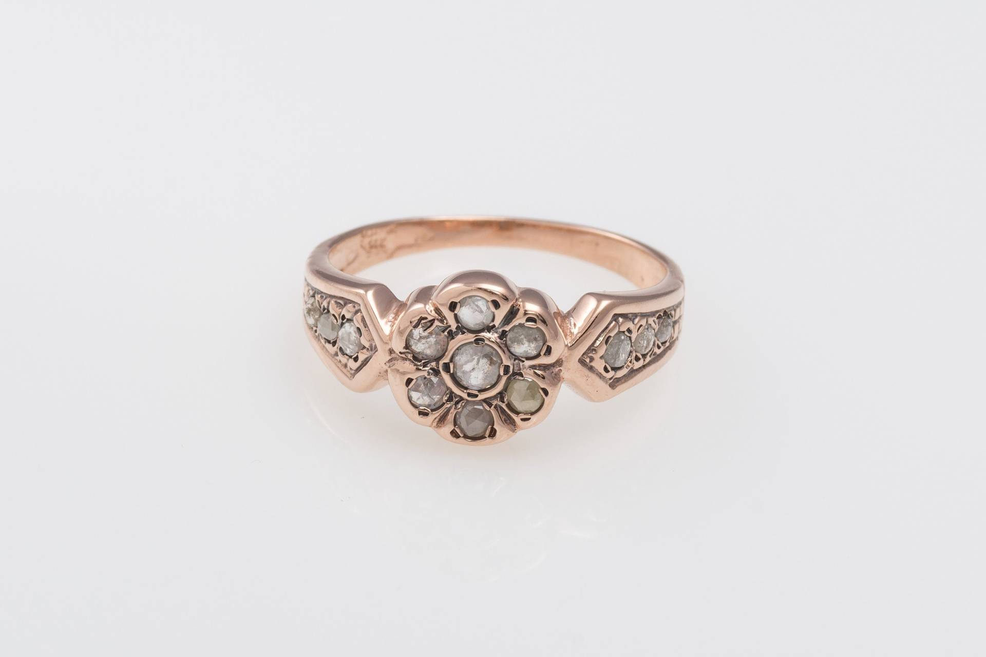 Grauer Diamant Blumen Ring - Ehering Vintage Stil Gold Verlobungsring Blume Rose von KisufimJewelry