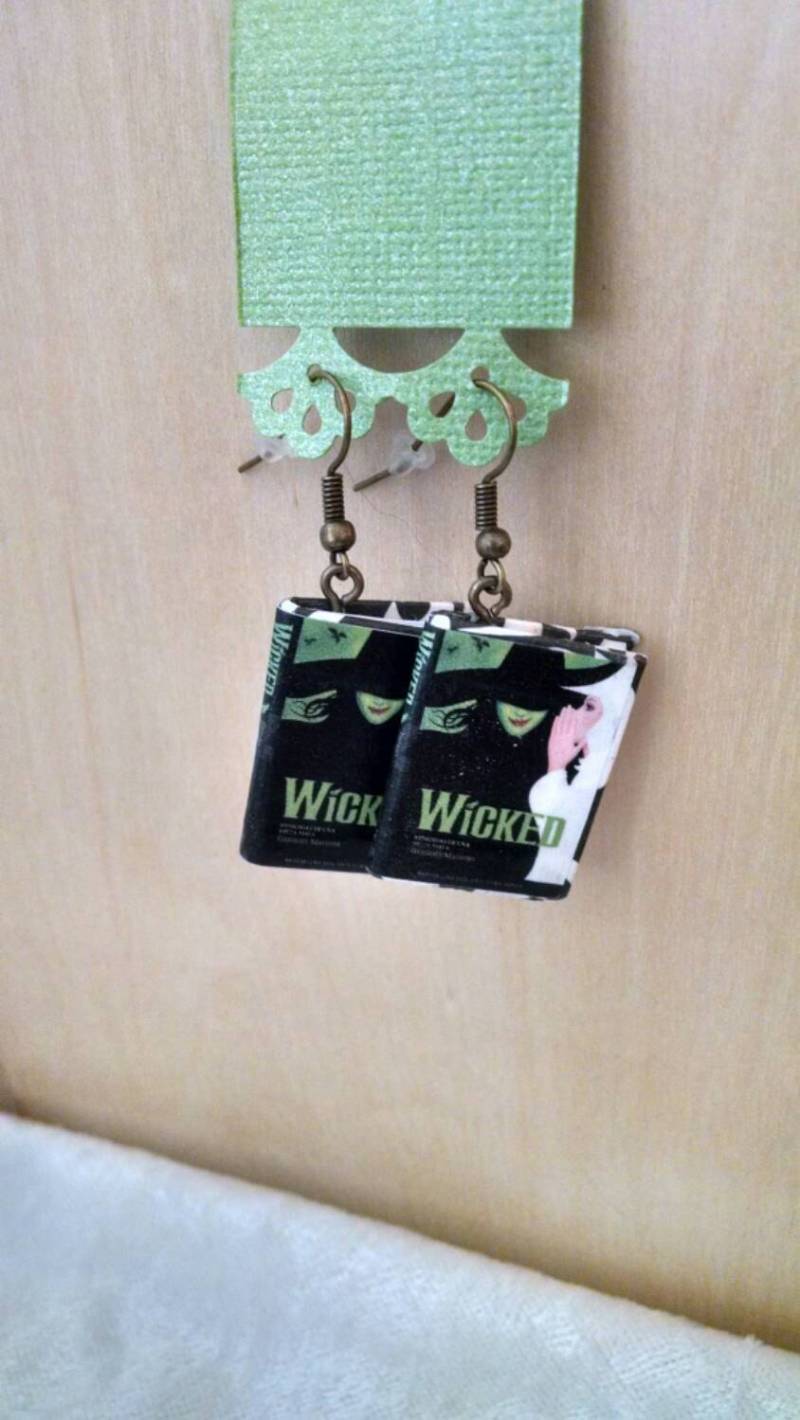 Mini Buch Ohrringe - Schmuck Handgemachte Gregory Maguire von Kits