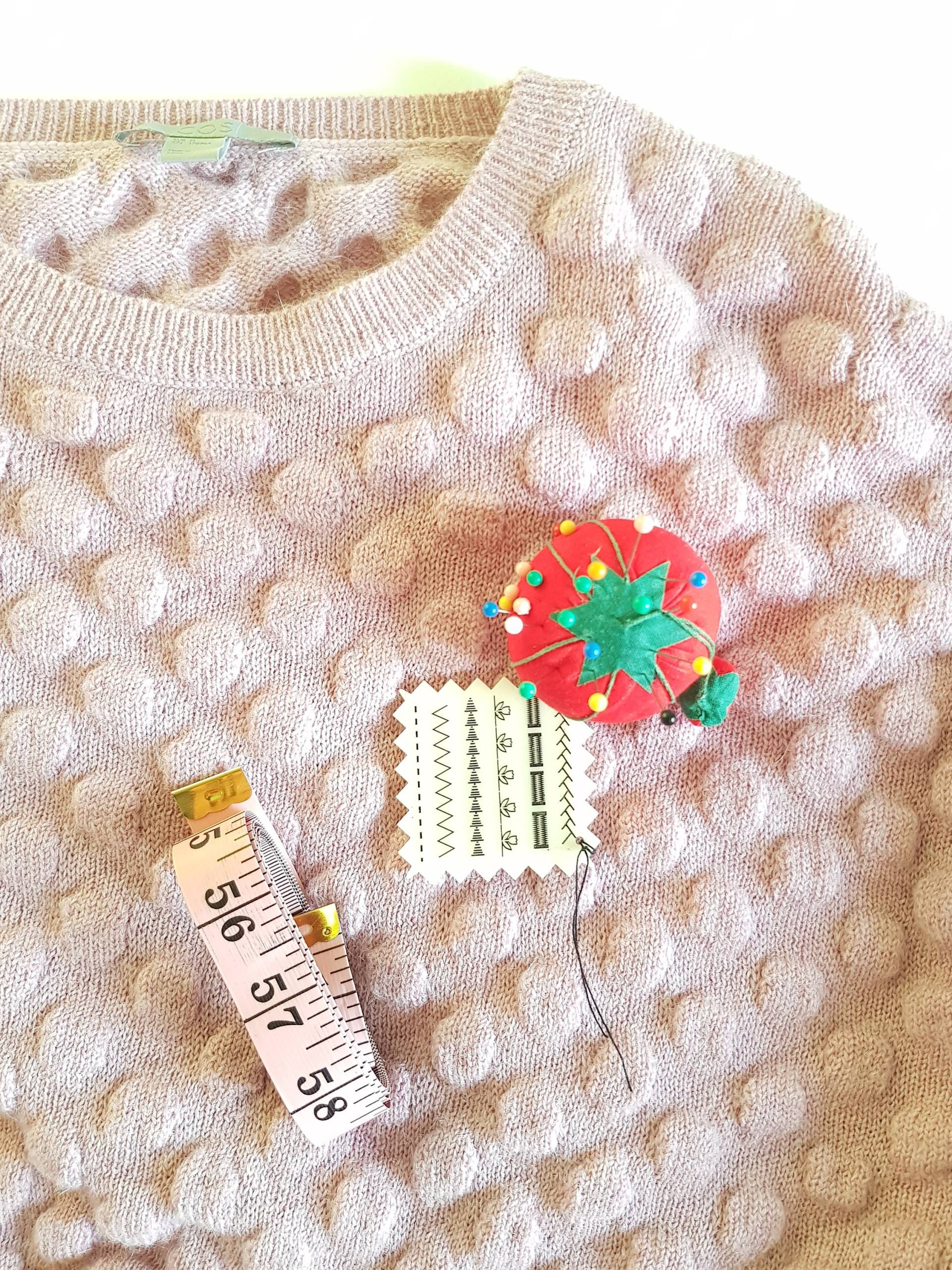 Machine Stitch Swatch Brosche - Laser Cut Acryl von KitschyBlingBoutique