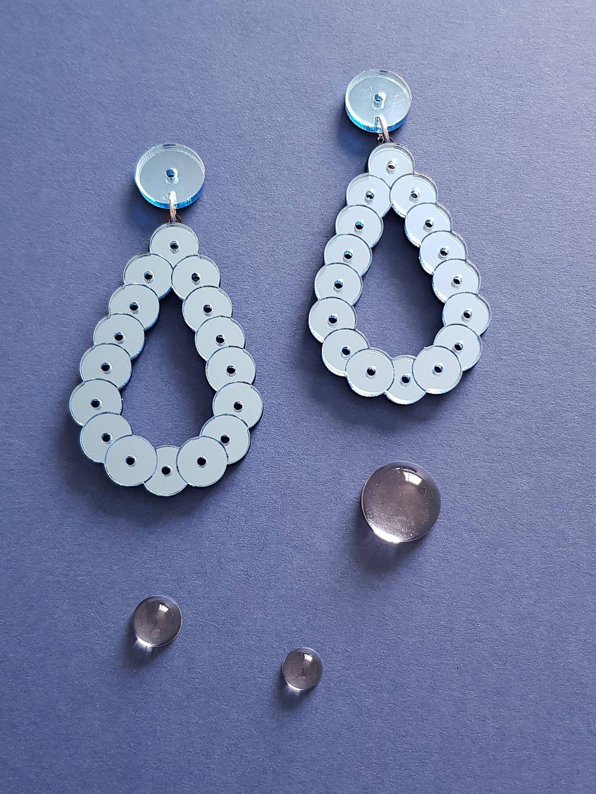 Pailletten Freudentränen Ohrringe - Laser Cut Schmuck Pailletten Freudentränen Ohrringe - Laser Cut Schmuck von KitschyBlingBoutique