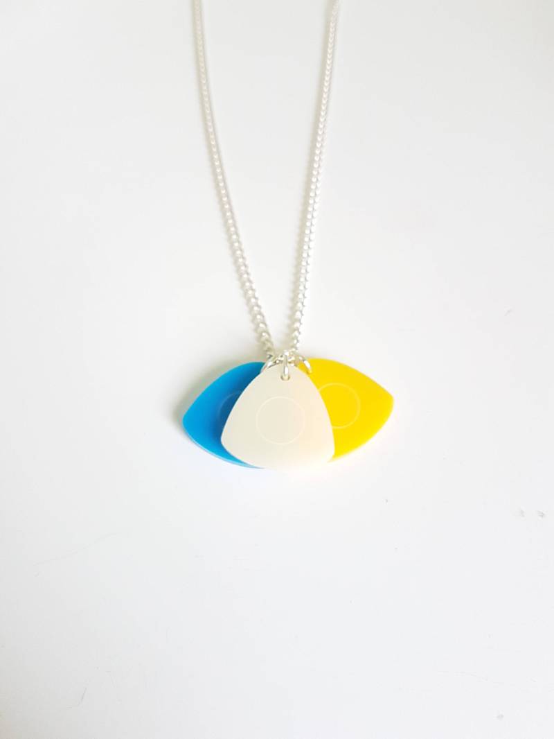 Schneider Kreide Halskette - Laser Cut Acryl von KitschyBlingBoutique