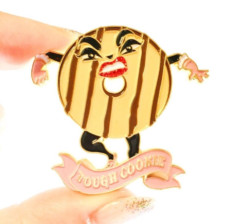 Tough Cookie Soft-Emaille-Pin Tough Cookie Soft-Emaille-Pin von KitschyDelish