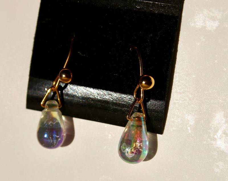 1980Er Kleine Kristall/ Goldfarben Ohrringe - Pierced 1980Er Kleine Kristall/ Goldfarben Ohrringe - Pierced von KittVintage