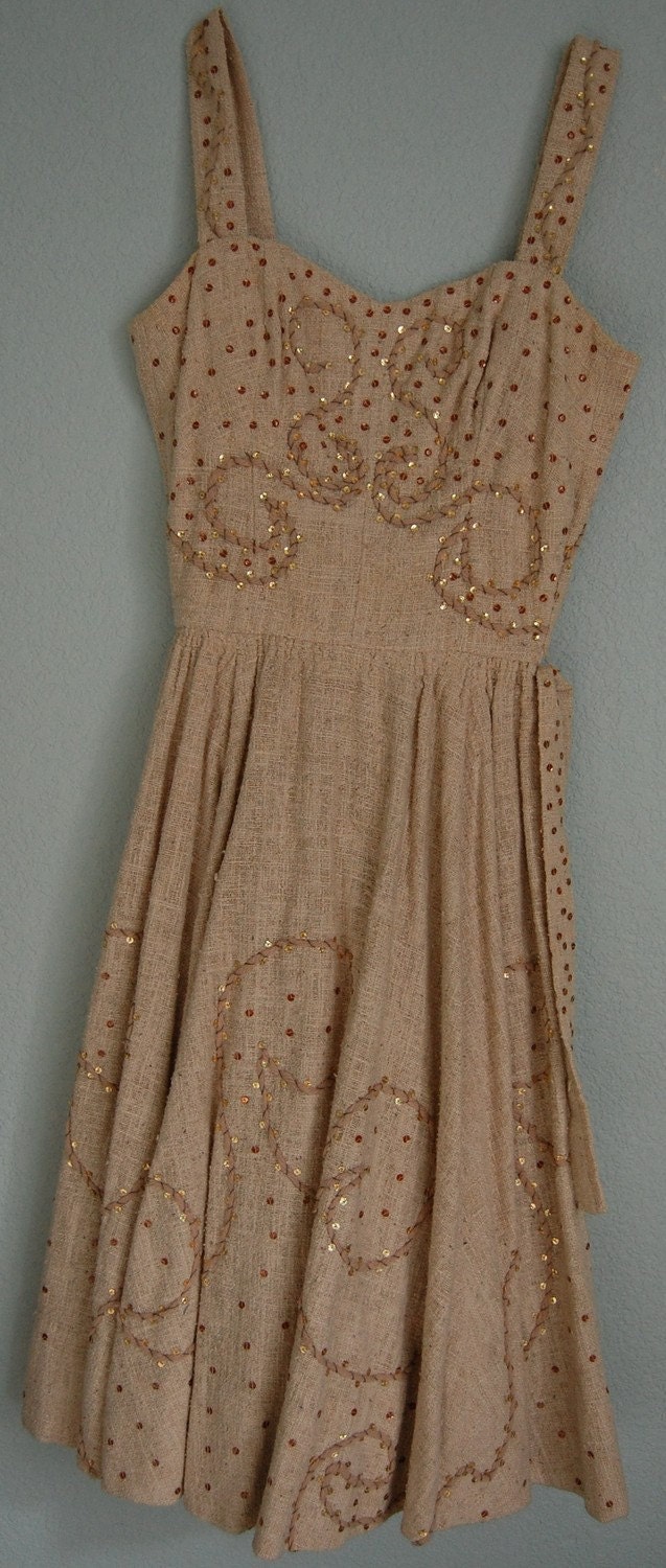 50Er Jahre Pailletten Und Stickereien Verziertes Designer Kleid/Aus Mexiko Vintage 50Er Jahre Pailletten Und Stickereien Verziertes Designer Kleid/Aus Mexiko Vintage von KittyGirlVintage