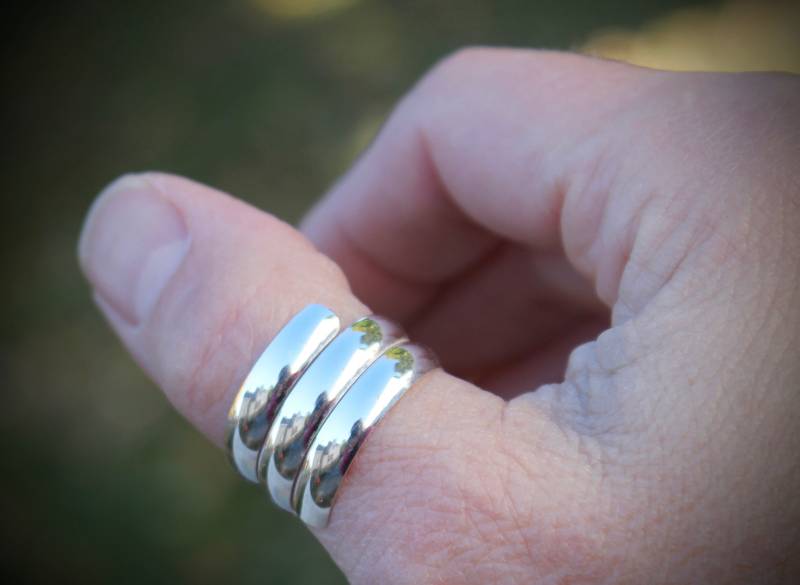 Daumenring Sterlingsilber Breites Band Halbrund von KittyStoykovich